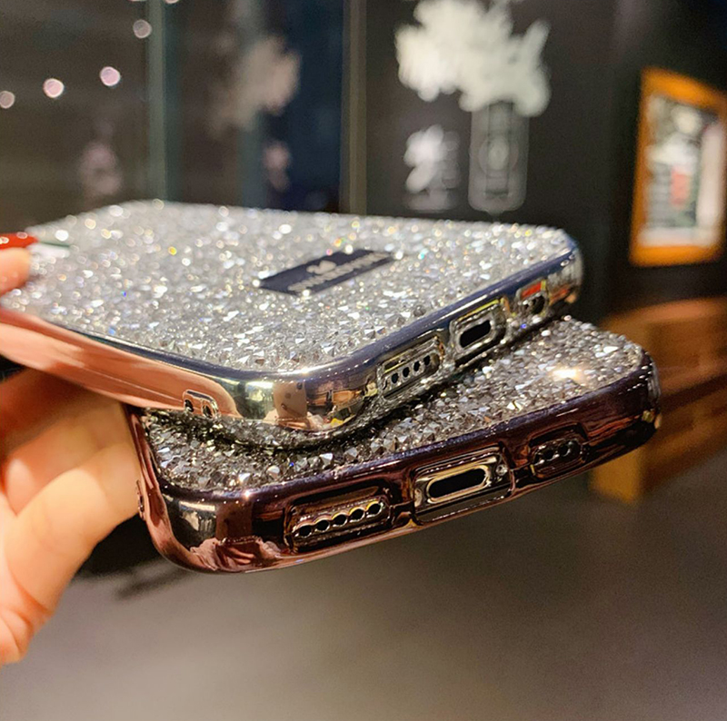 ★SWAROVSKI★大人の輝きスマホケース★iPhone 15/Pro/Pro Max★ スワロフスキー iPhone15/14 ProMaxケース キラキラ SWAROVSKI