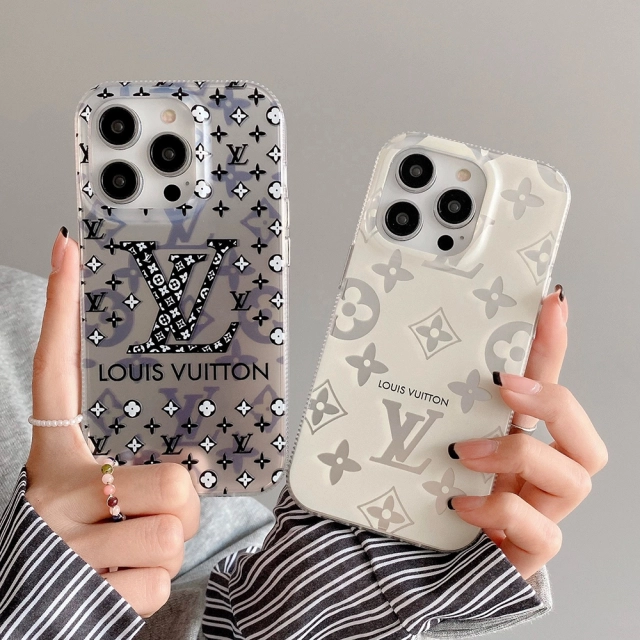 ルイヴィトン iPhone15 Pro Maxケース モノグラム