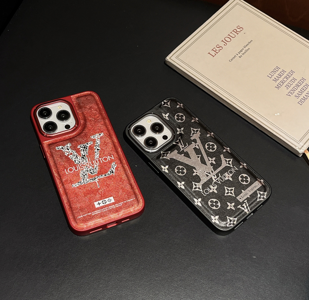 LouisVuitton iPhone15ProMaxケース 黒 赤 モノグラム かわいい ルイヴィトン新品発売