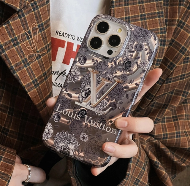 ヴィトン iPhone15 Pro Maxケース フラワー