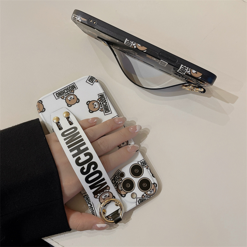 モスキーノ iPhone15 Pro Maxケース ベルト付き テディベア
