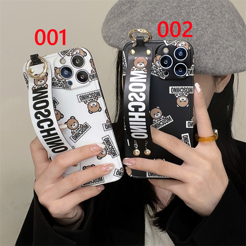 モスキーノ iPhone15 Pro Maxケース ベルト付き テディベア iPhone15 Proケース Moschino アイフォン15カバー  芸能人愛用 iPhone14 13 12 11 Pro Max XS XR 8Plus SE3ケース MOSCHINO ブランド 白 黒 二色 ...