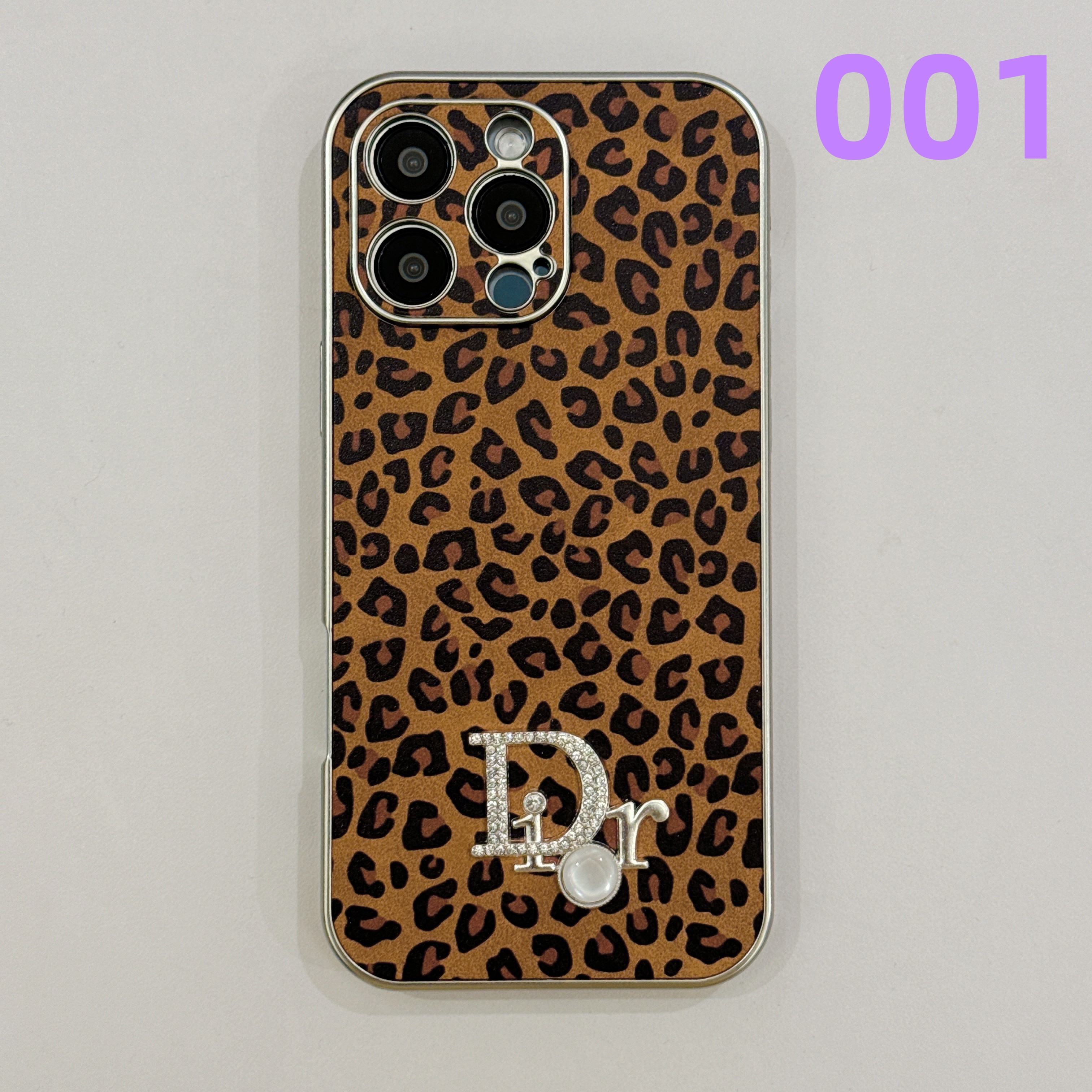 【付属品完備】CHRISTIAN DIOR レオパード柄 ケース ディオール iPhone16 Proケース 豹柄 大人女性 DIOR iPhone16 Pro Max