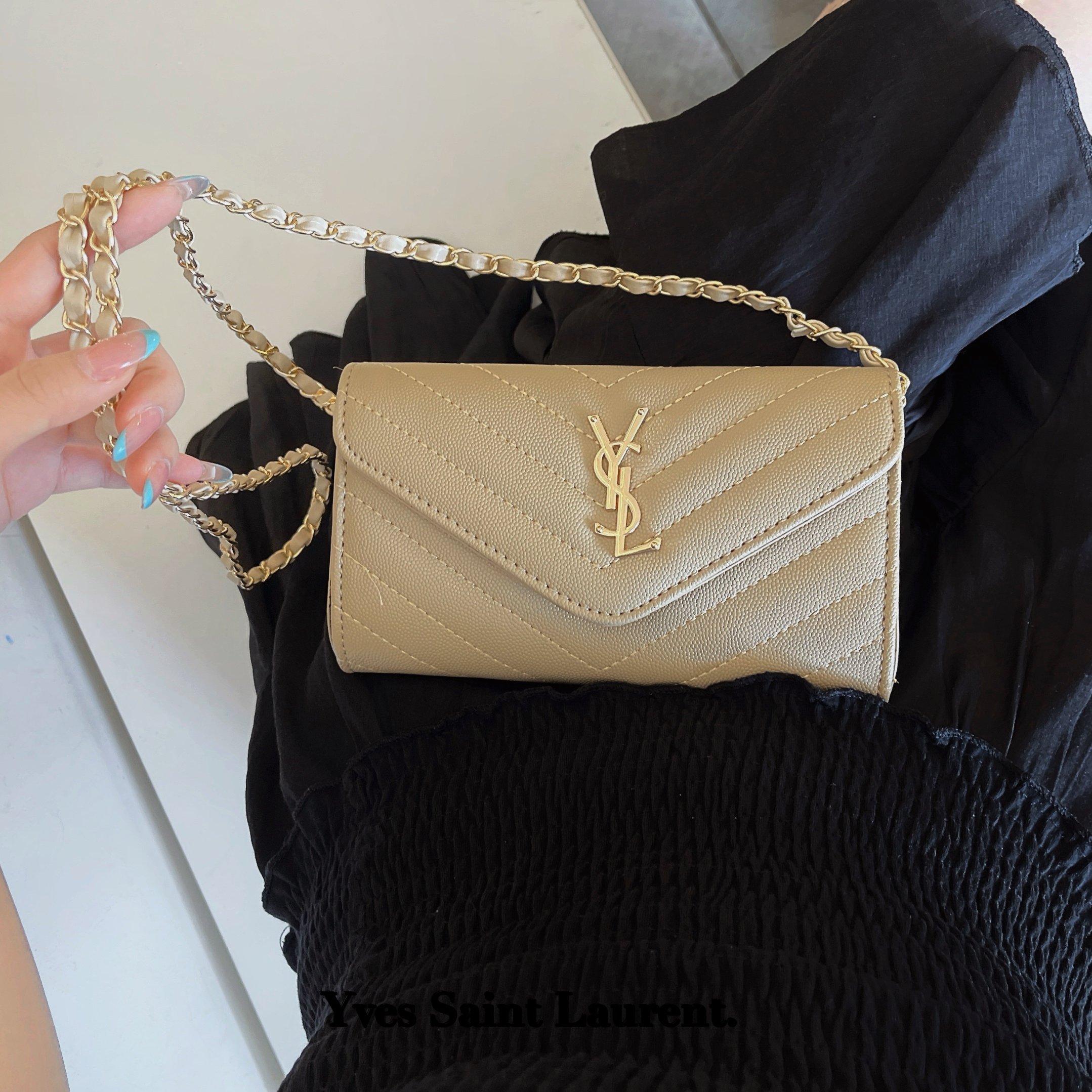 サンローラン ショルダーバッグ おしゃれ 斜め掛け YSL チェーン