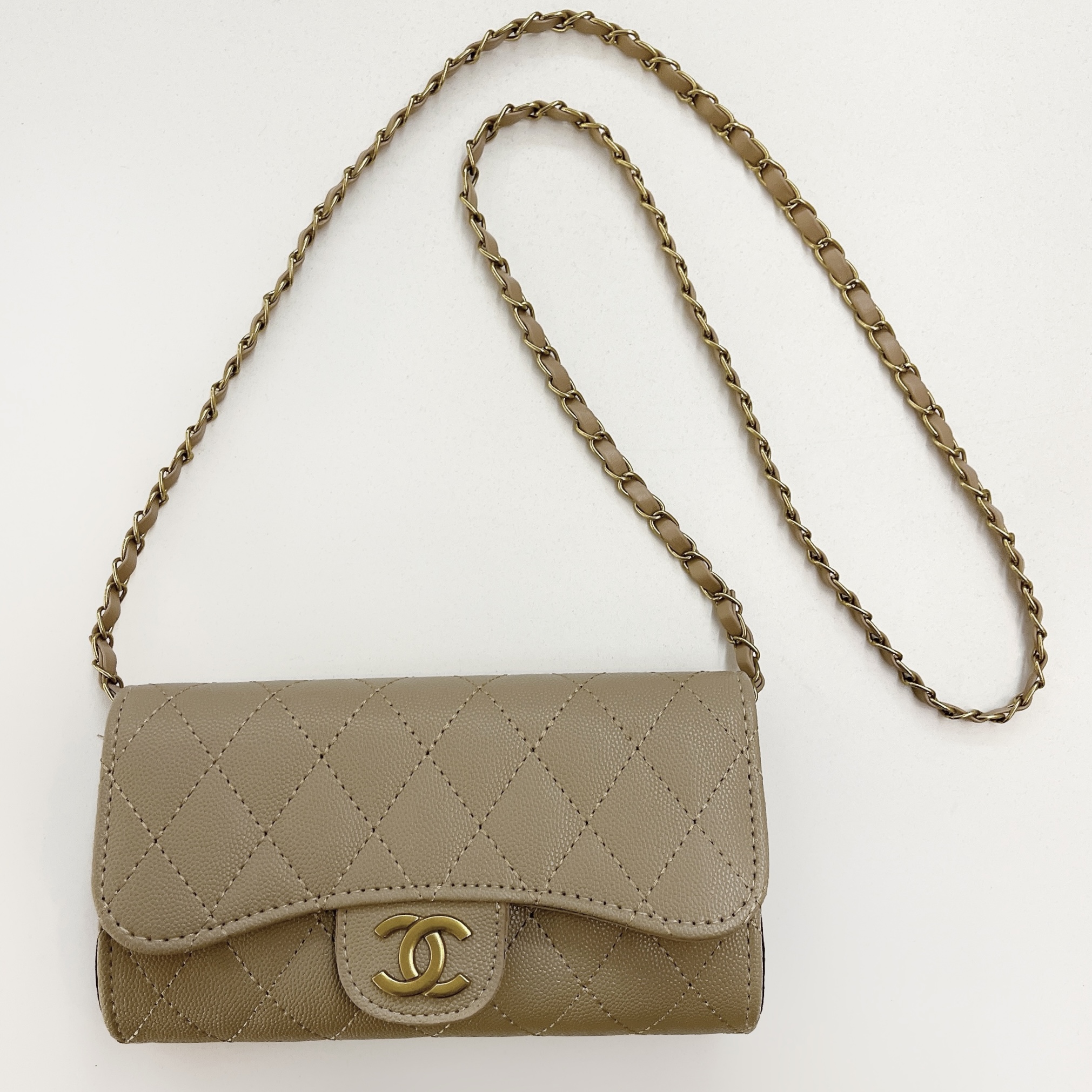 CHANEL クラシック フラップ ウォレット シャネル チェーンウォレット