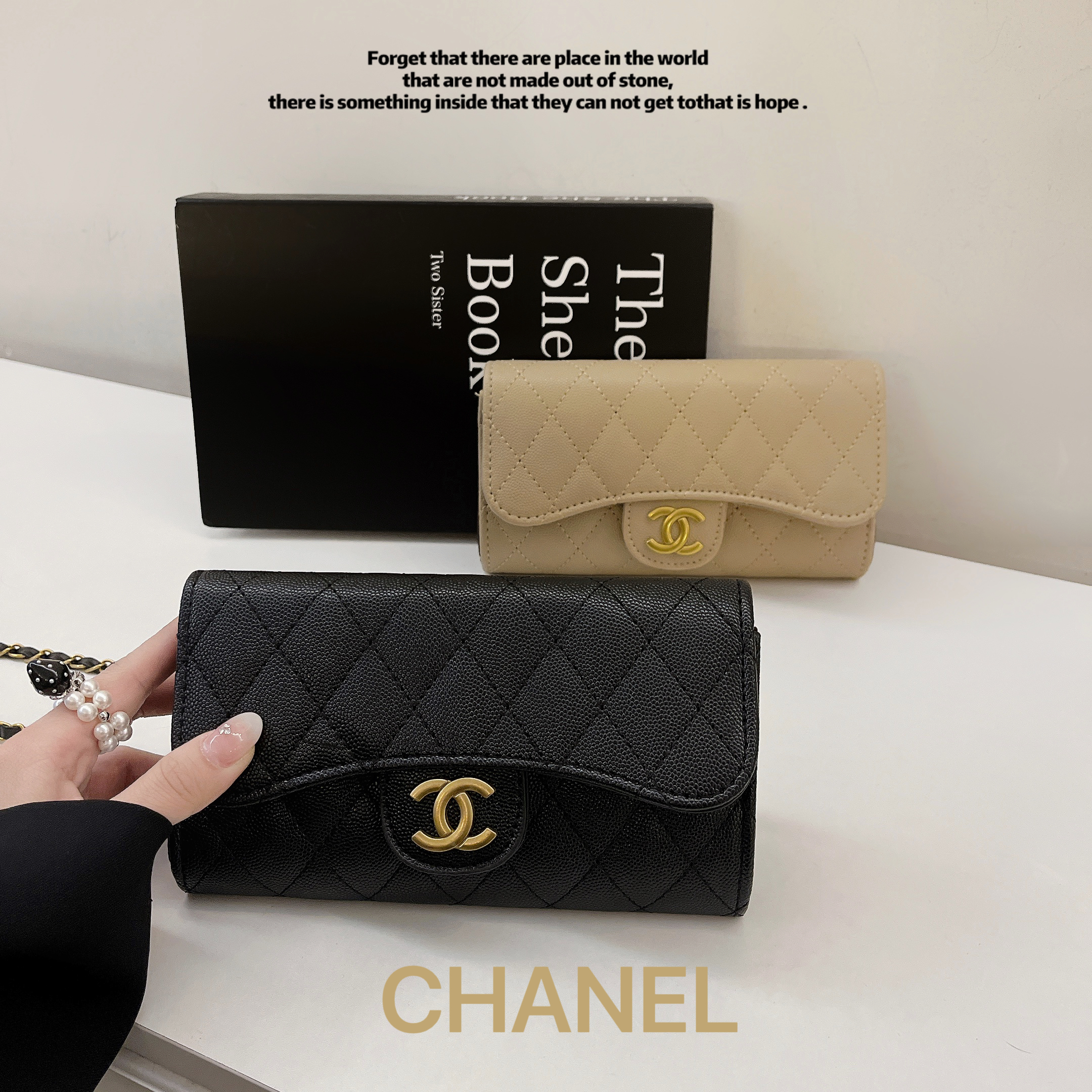 CHANEL クラシック フラップ ウォレット シャネル チェーンウォレット