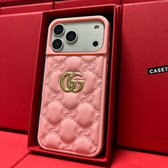 グッチ iPhone17 Pro Maxケース GGスプリーム レザー GUCCI iPhone17