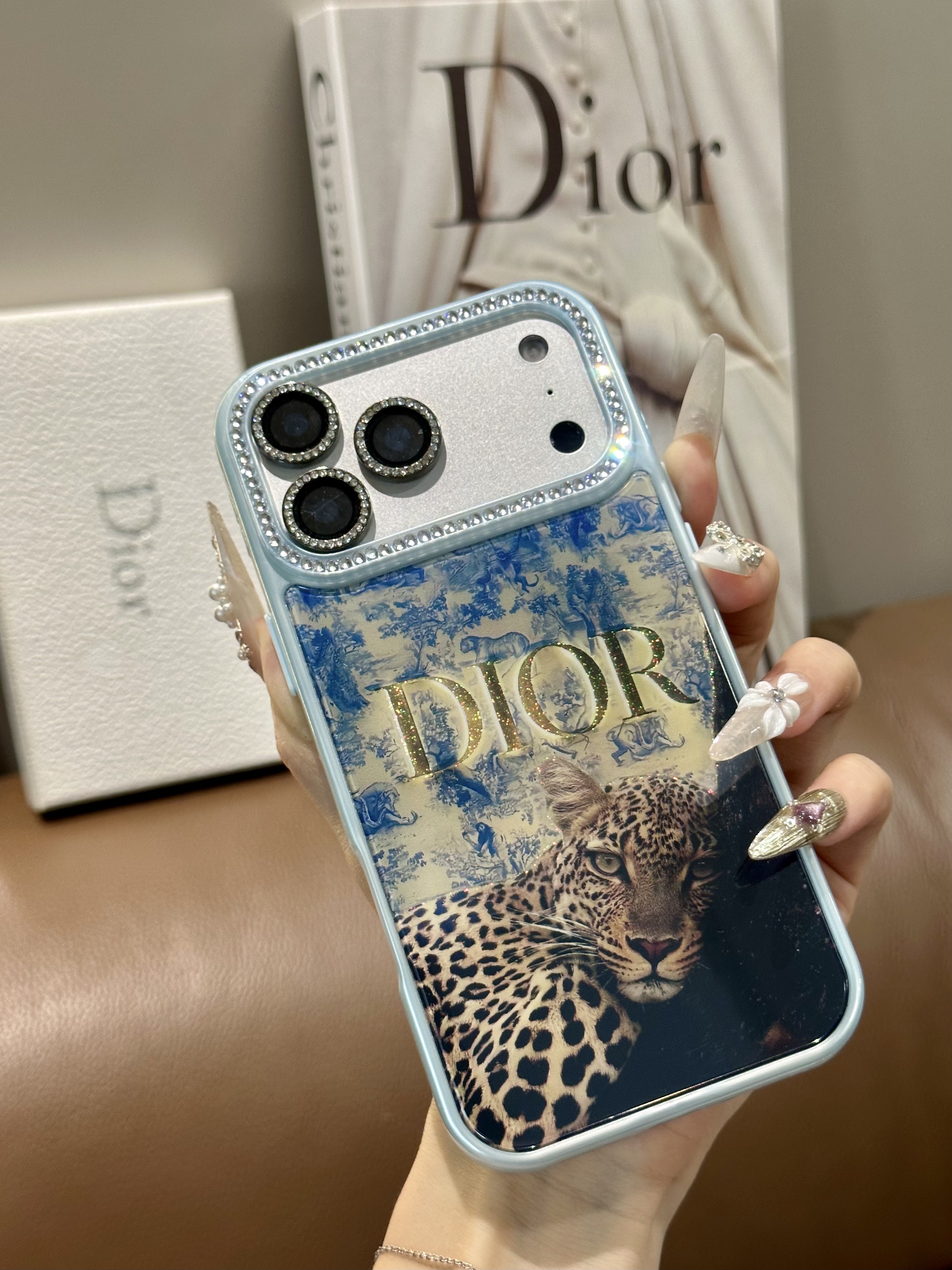 ディオール iPhone17/16/15ケース トワルドゥジュイ ビジュー Dior