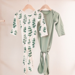 Neugeborenes geknotetes Kleid für Mädchen und Jungen Geknoteter Schlafstrampler Säugling Geknotetes Kleid und Hut Set