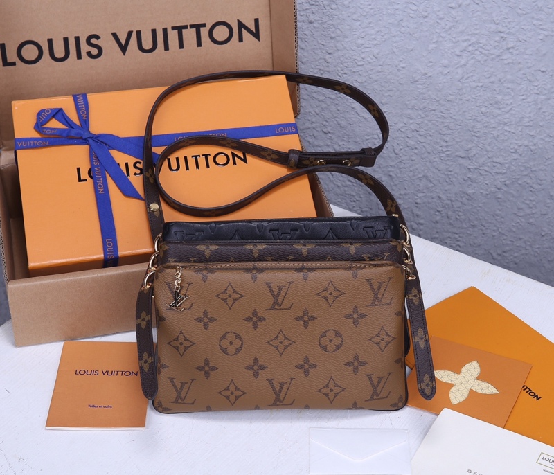Louis Vuitton Pouche LV3 Monogram M45412