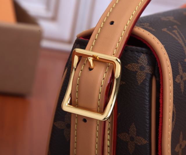 Túi Louis Vuitton Tambourin Monogram Canvas Handbag M44860
