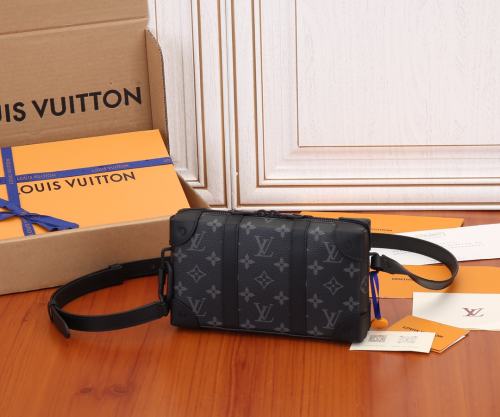 Shop Louis Vuitton Sac plat horizontal zippe (M45265) by JOY＋