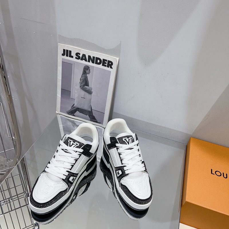 High-Quality Sneakers The Perfect Pair For Any Occasion SLV11