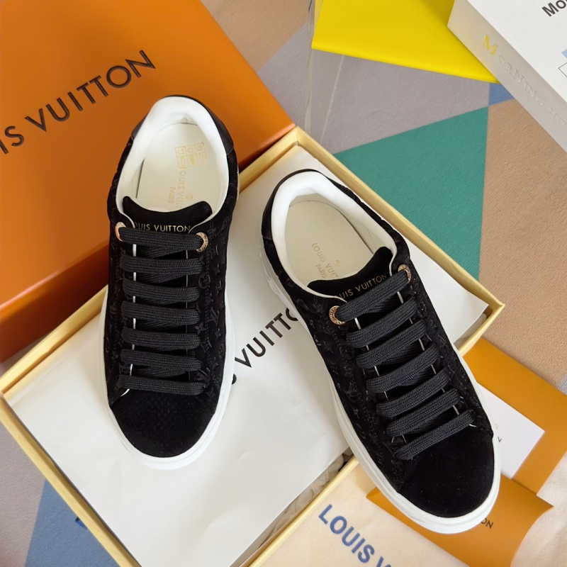 High-Quality Sneakers The Perfect Pair For Any Occasion SLV34