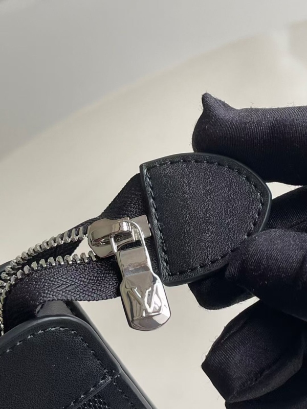CLOSETOFJOY Luxury Brand Purse N60450 Standing Pouch Damier Infini Leather - Travel PL012