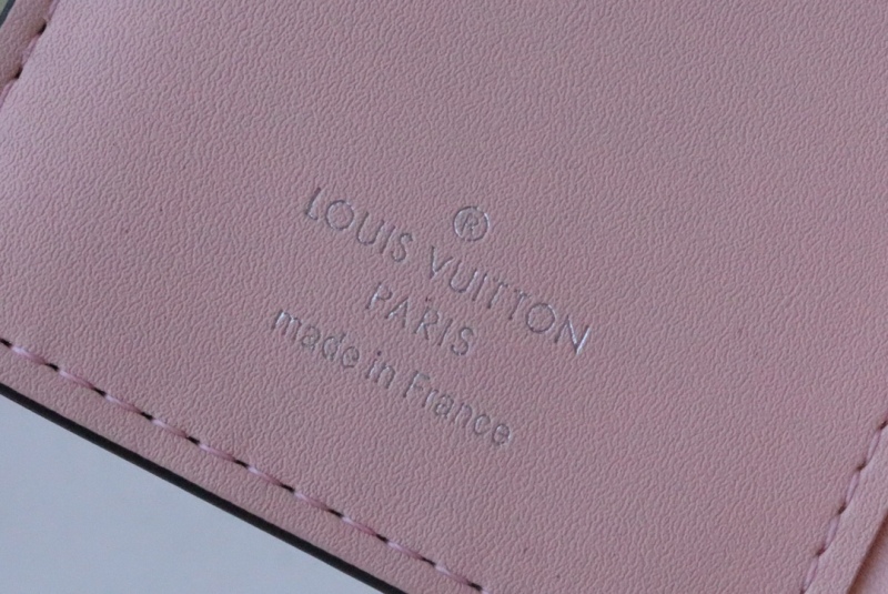 CLOSETOFJOY Luxury Brand Purse M80629 M80817 Portefeuille Claire in Luxurious Mahina Leather! PL082