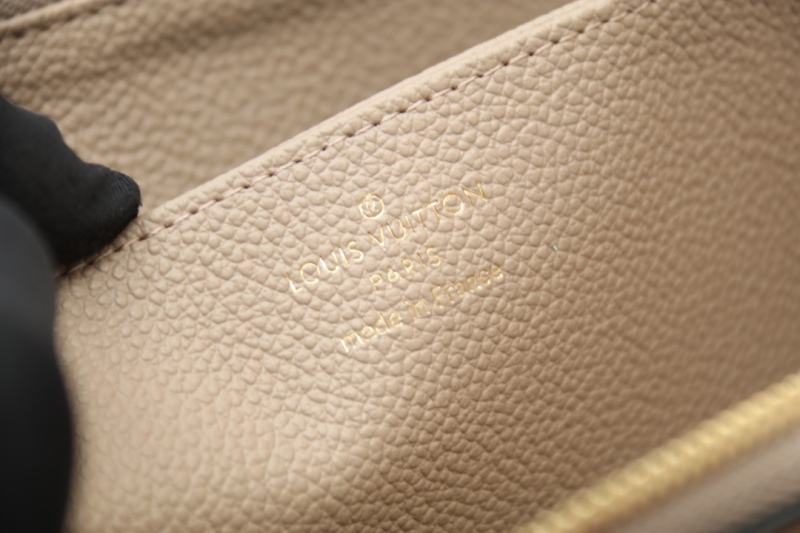 CLOSETOFJOY Luxury Brand Purse M69794 Zippy Wallet Monogram Empreinte Leather - Women PL088