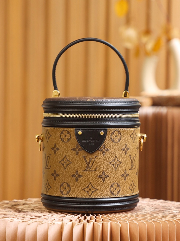 New Louis Vuitton Cannes Bucket Bag M43986 Monogram Reverse PLA010