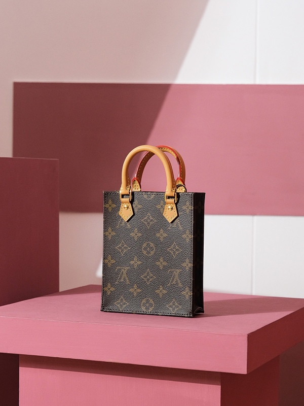 New Louis Vuitton 𝐏𝐄𝐓𝐈𝐓 𝐒𝐀𝐂 𝐏𝐋𝐀𝐓 Monogram - Women - M69442 Small Leather Goods PLA029