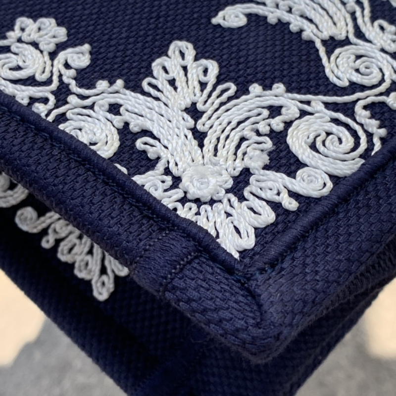 Dior Oblique Embroidery in Monogram Blue Designer Handbags - PDA21