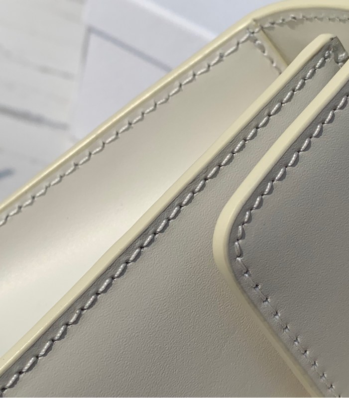 Dior Designer Handbags - PDA17