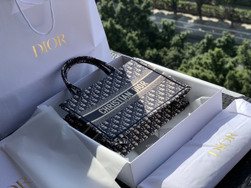 Dior Designer Handbags - PDA09