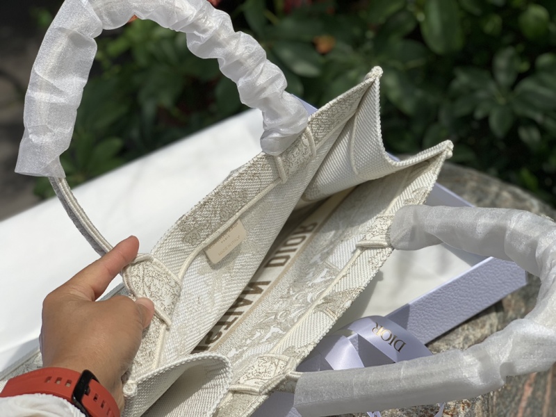 Dior Oblique Embroidery Book Tote Designer Handbags - High End Fashion PDA22