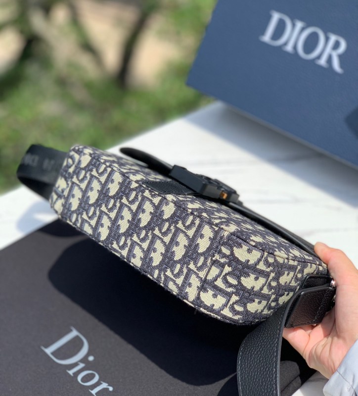 Dior Designer Handbags - High End Fashion for Men BDA28