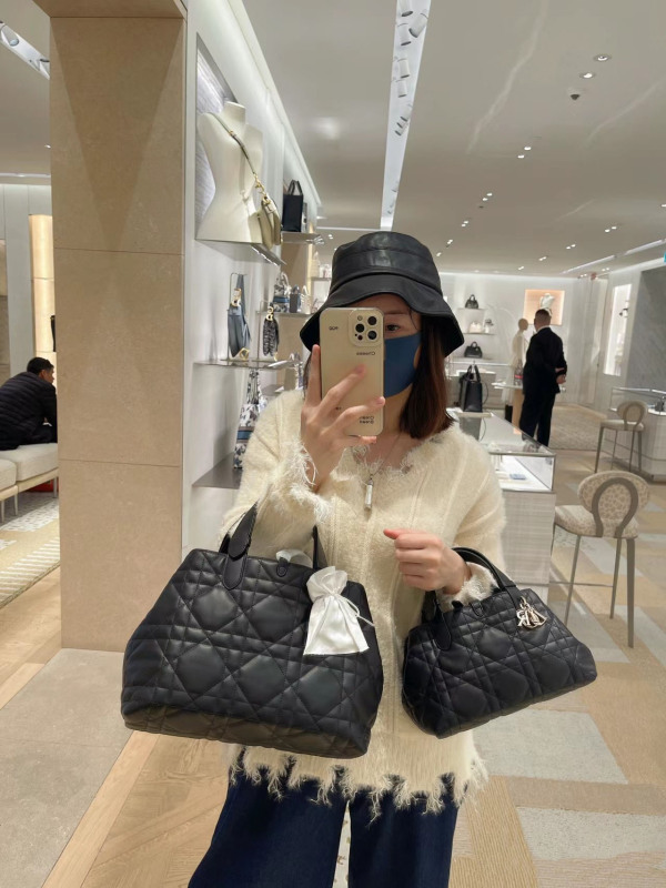 Dior Toujours Shopping Tote Bag Designer Handbags - High End Fashion BDA33
