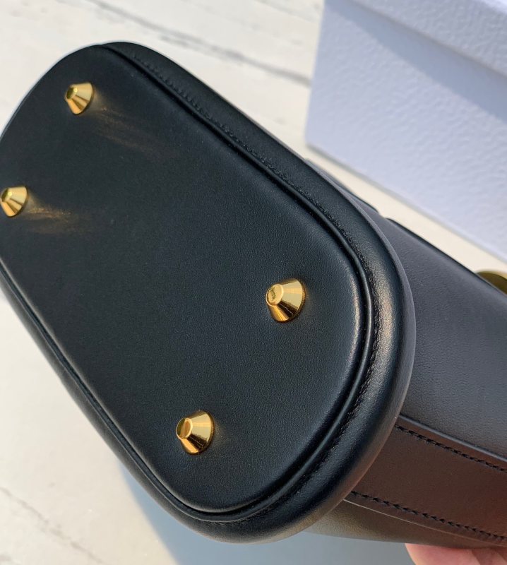 Dior Designer Handbags - High End Fashion BDA34