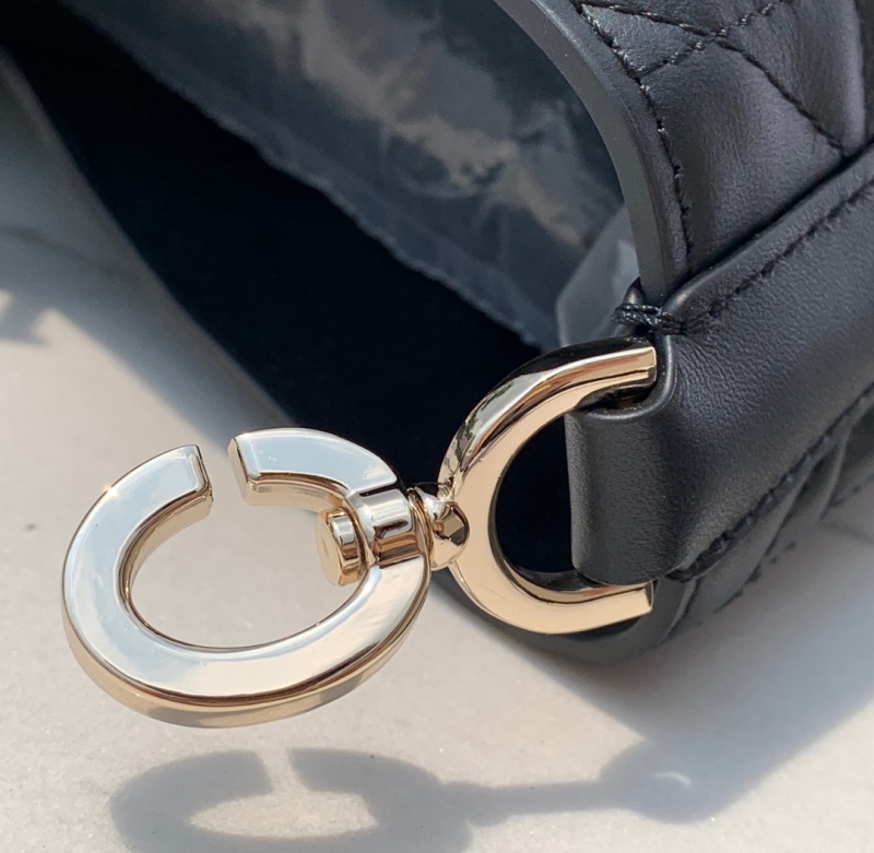 Dior Designer Handbags - High End Fashion BDA33