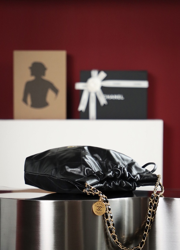 Chanel Designer Handbags - High Fashion Accessories BCA011