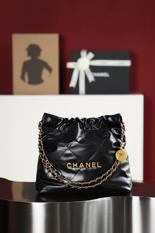 Chanel Designer Handbags - High Fashion Accessories BCA011