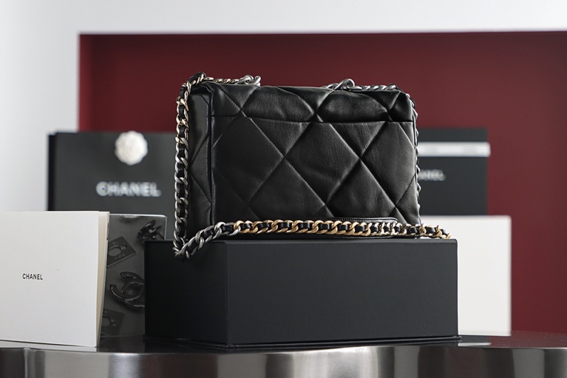 Chanel 19 Bags Collection  - Lconic Designer Handbags BCA010