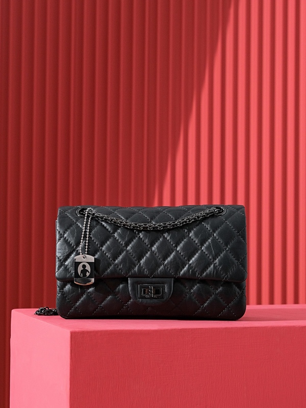 Chanel Designer Handbags - High Fashion Accessories BCA015