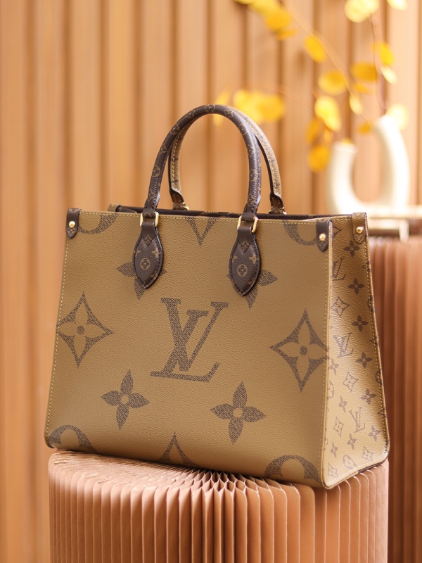 LV OnTheGo Collection MM Monogram M45039 - Handbag Trend BLA061