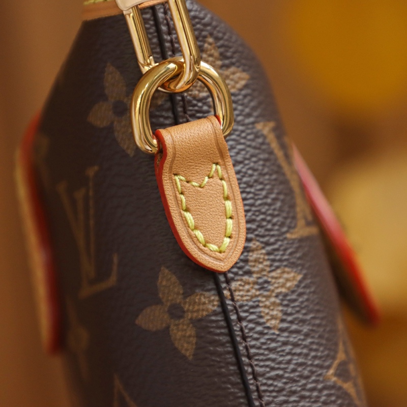 New Louis Vuitton 𝑭𝒐𝒍𝒅 𝑴𝒆 Handbags - LV M80874 Size Comparison PLA073
