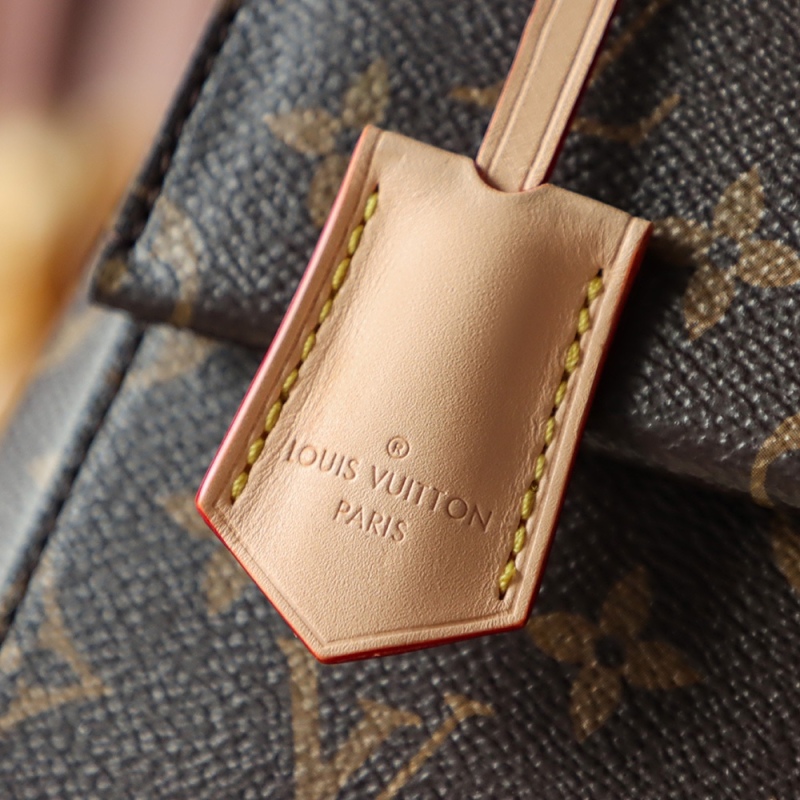 New Louis Vuitton 𝐂𝐋𝐔𝐍𝐘 𝐁𝐁 𝐌𝐢𝐧𝐢 Handbags - LV M46055 M46372 Size Comparison BLA072