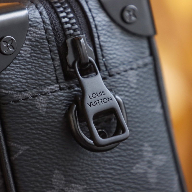 New Louis Vuitton 𝐌𝐢𝐧𝐢 𝐒𝐨𝐟𝐭 𝐓𝐫𝐮𝐧𝐤 - LV M44735 Chain Shoulder Bag BLA082