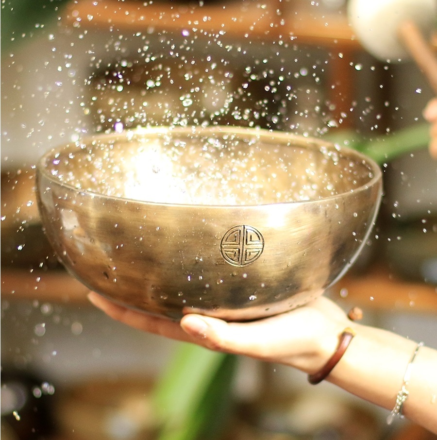 Nepal Singing Bowl Tibetan Singing Bowl Set by Ohm Store Meditation Sound Bowl Handcrafted in Nepal for Yoga Chakra Healing Mindfulness and Stress Relief