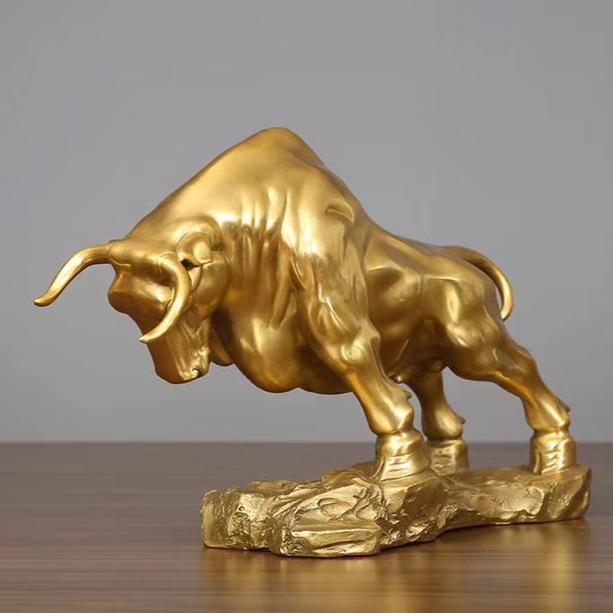 Bull Copper Animal Home Decoration Office Decoration Ornament Crafts Bull Sculpture Statue Copper Cattle Figurine with copper  Base