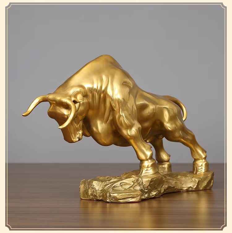 Bull Copper Animal Home Decoration Office Decoration Ornament Crafts Bull Sculpture Statue Copper Cattle Figurine with copper  Base