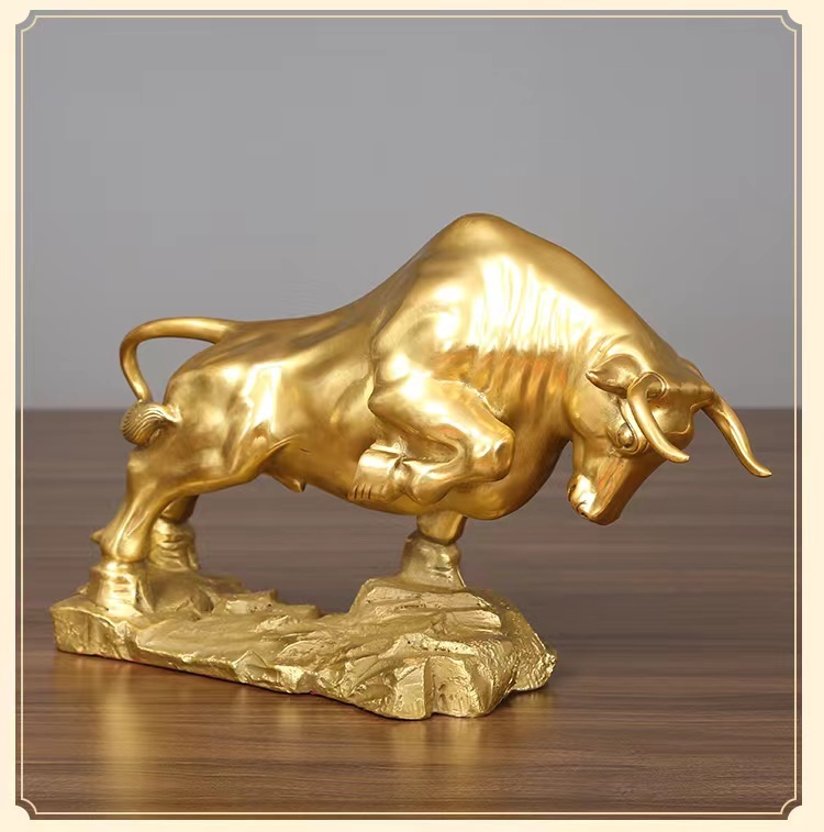 Bull Copper Animal Home Decoration Office Decoration Ornament Crafts Bull Sculpture Statue Copper Cattle Figurine with copper  Base