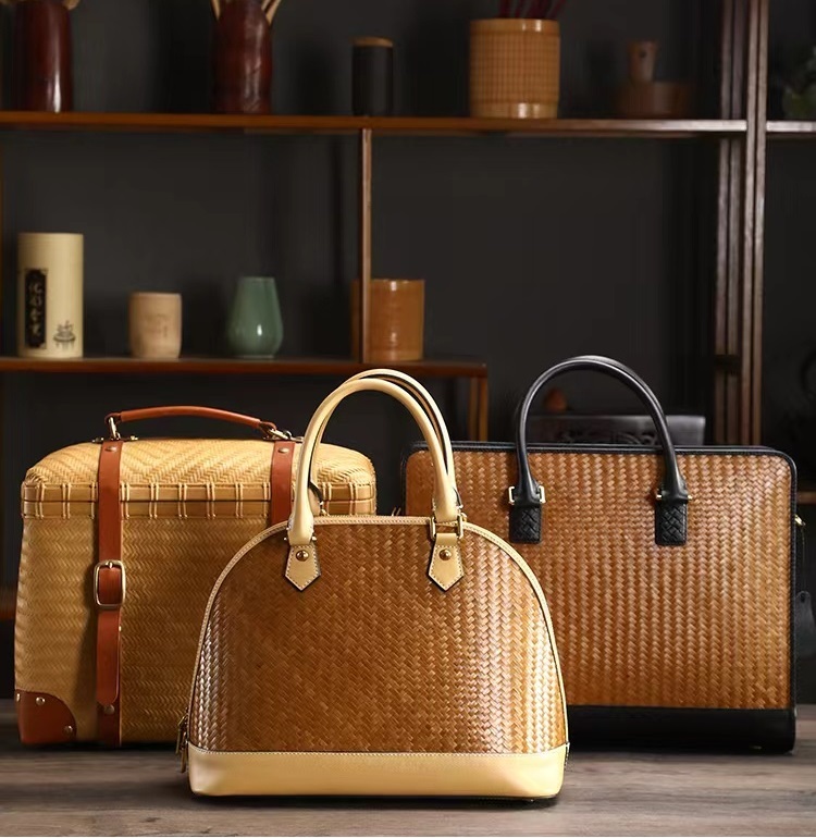 Handwoven Rattan vintage purse Bag Natural Chic Casual Handbag Beach Sea tote Basket Straw vacation Bag