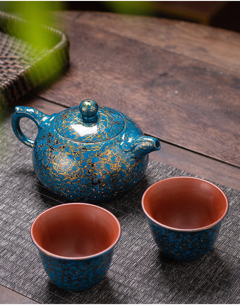 China Style Decorative Teapot Classic Ceramic Teapot for Art Home Decoration Chinese Retro Porcelain Ceramic Teapot