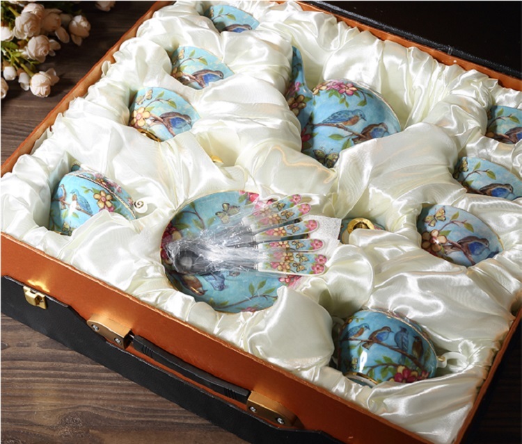 21 Pieces Set Royal Tea Cups with Gold Trim and Gift Box, British Coffee Cups Dream blue idyllic style bone china coffee set European Phnom Penh afternoon tea cup complete set