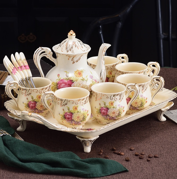 22 Pieces Set Royal Tea Cups and Saucers, with Gold Trim and Gift Box, British Coffee Cups, Porcelain Tea Set