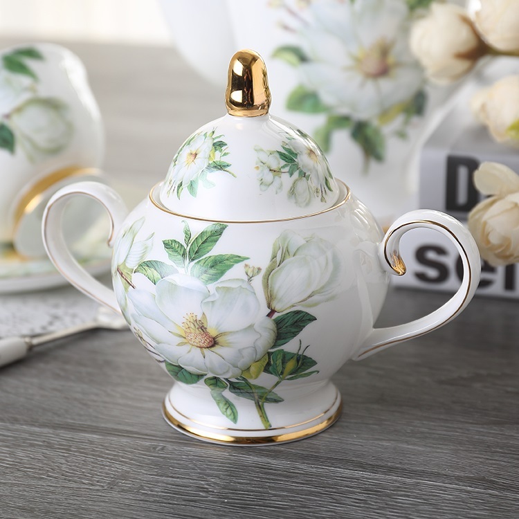 14 Pieces Set Royal Tea Cups and Saucers, with Gold Trim and Gift Box, British Coffee Cups, Porcelain Tea Set 6 cups + 6 plates + 6 spoons + 1 main pot