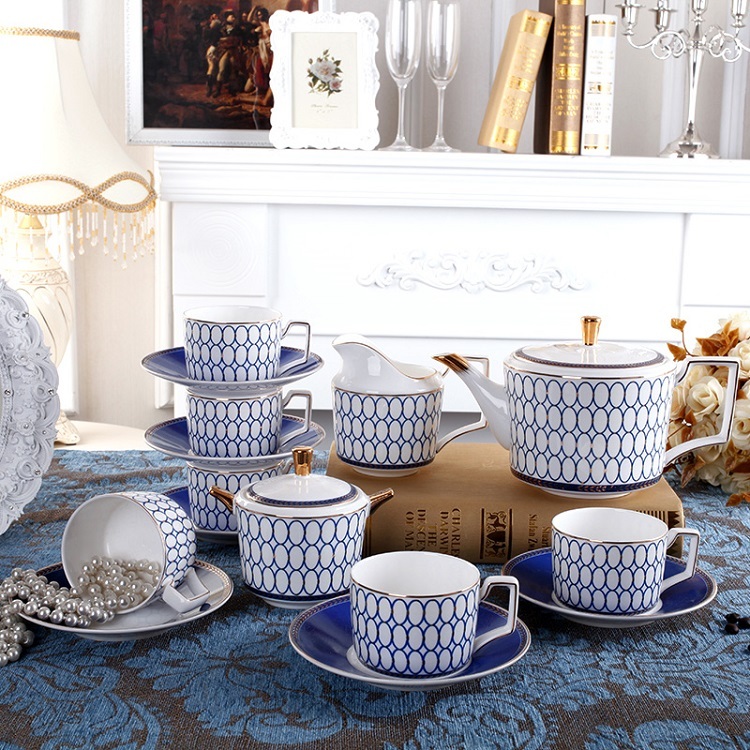 15 Pieces Set English afternoon tea set elegant blue circle European tea set court home bone china coffee cup set