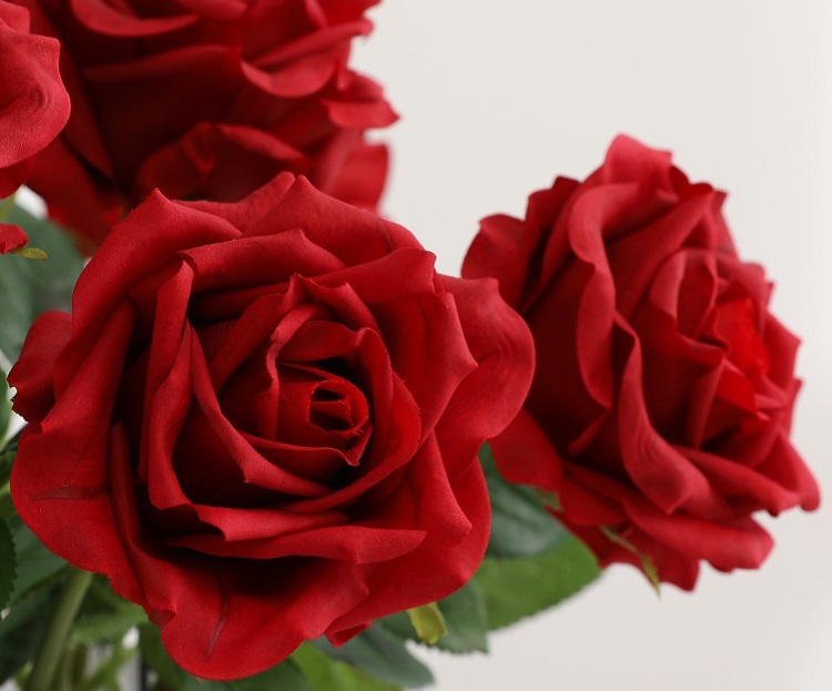 European high-grade rose flower artificial flower feel moisturizing fake flower single branch Living room dining table decoration